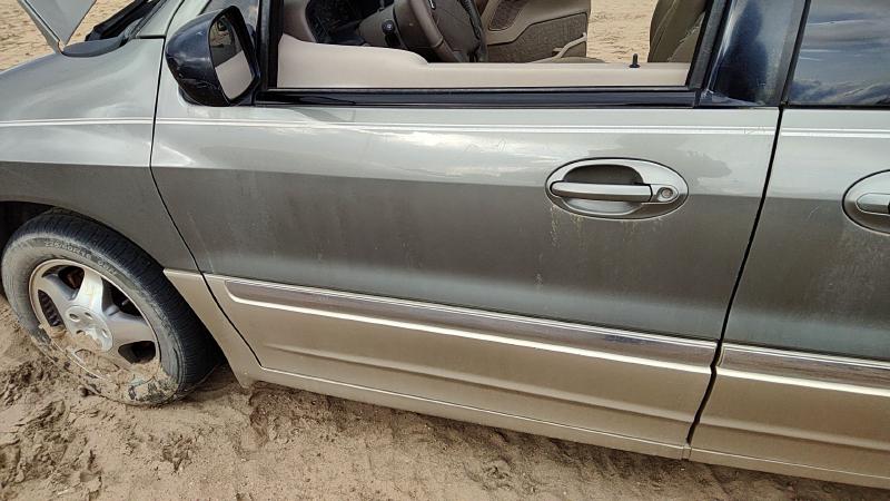 1999-2003 Ford Windstar Front Door LH