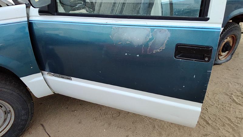 1988-2002 Chevrolet Pickup 1500 Series Front Door LH