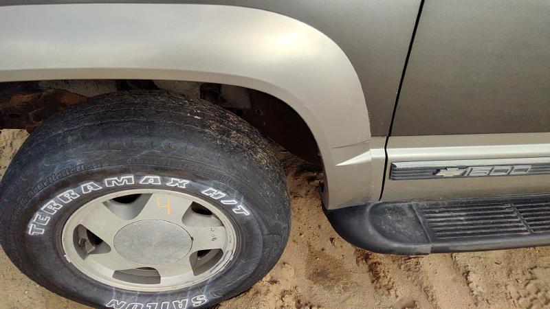 1988-2002 Chevy/gmc Suburban 1500 Series Fender LH