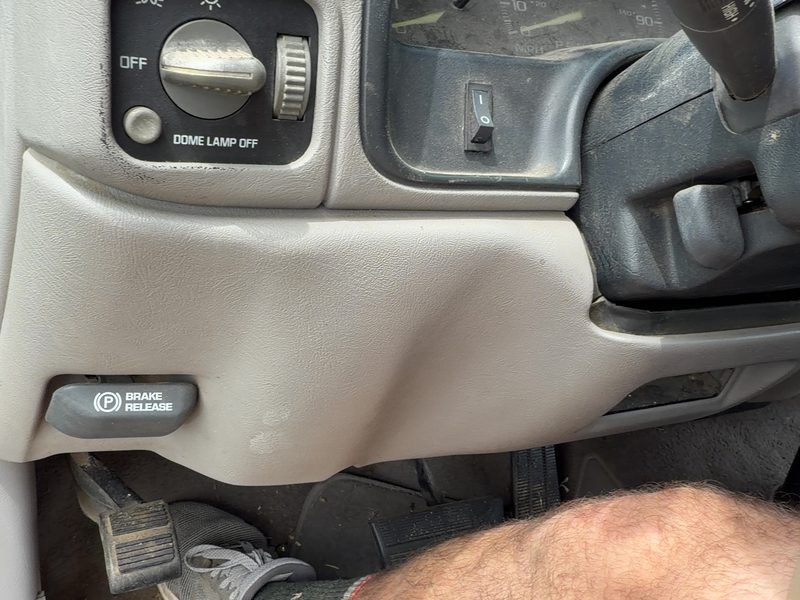 1997-1999 Chevrolet Pickup 1500 Series Dash Panel