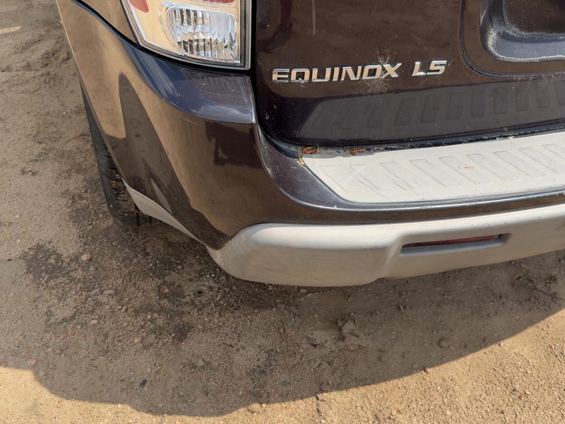 2005-2006 Chevrolet Equinox Rear Bumper Assembly