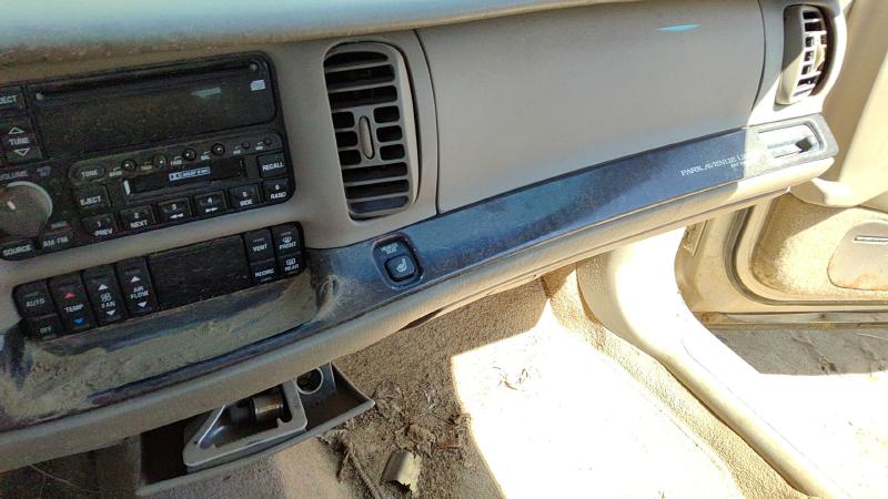 1997-1998 Buick Park Avenue (80&up) Dash Panel